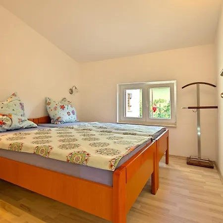 Apartment In Porec/Istrien 10213 Porec